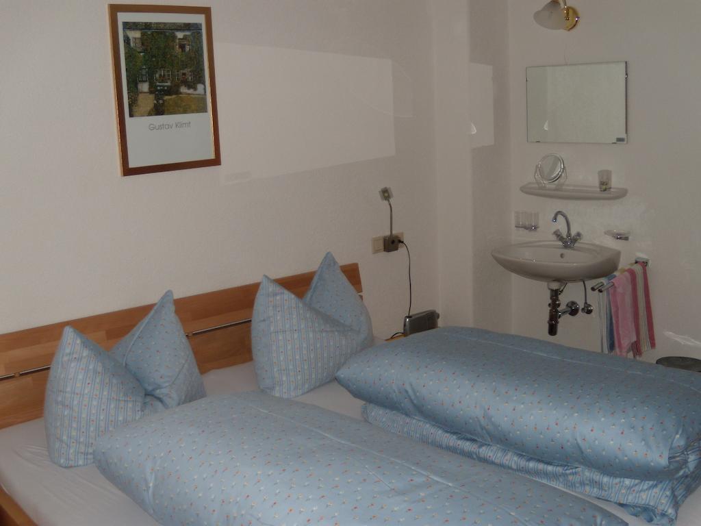 Ferienwohnung Rottensteiner Sybille Inclusiv Sommercard Jerzens Phòng bức ảnh